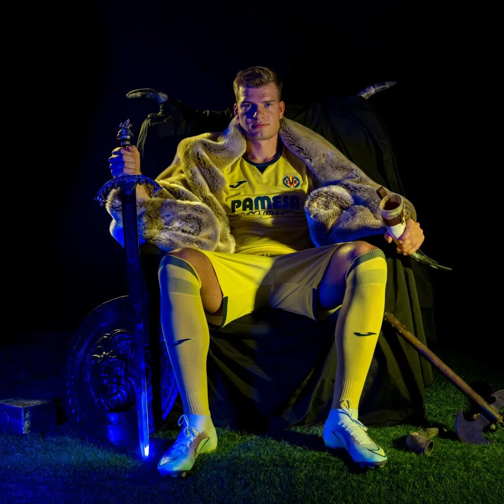 Alexander Sorloth llega al Villarreal para pelear con Ben Brereton Díaz el puesto de delantero. Foto: Comunicaciones Villarreal.