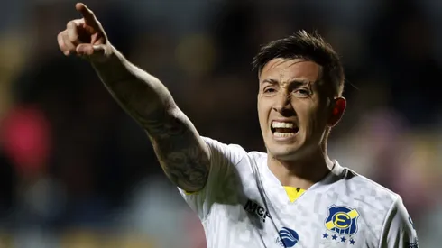 Rodrigo Echeverría tiene muy avanzada su incorporación al fútbol de Argentina, peeero...