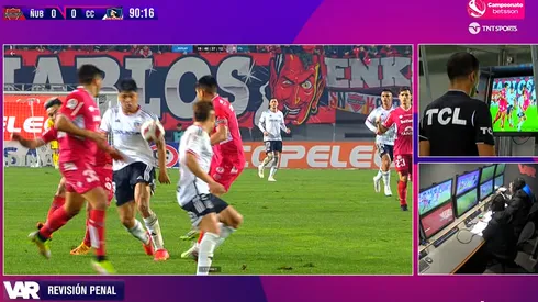 La acción de la polémica en el final entre Ñublense y Colo Colo.