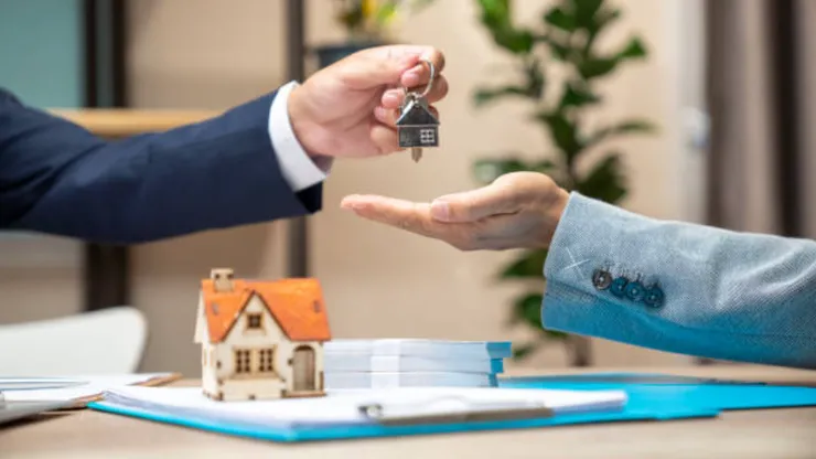 Ha bajado la venta de casas nuevas en Santiago