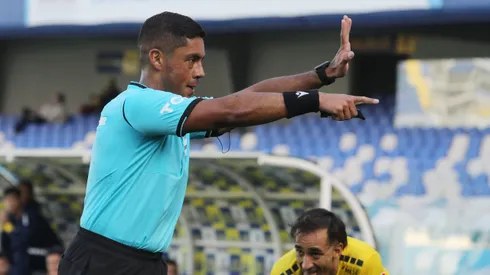 Gamboa no estuvo a la altura en la polémica de Everton ante Unión Española