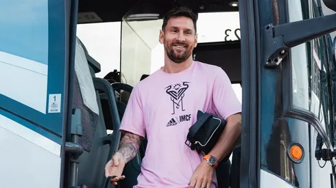 Lionel Messi llega al estadio para su estreno.