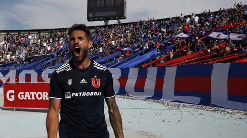 Joaquín Larrivey enfrenta la otra semana a la U con la camiseta de Magallanes.