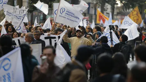 Colegio de Profesores marcha solicitando respouestas del Gobierno a sus demandas (mayo de 2023)