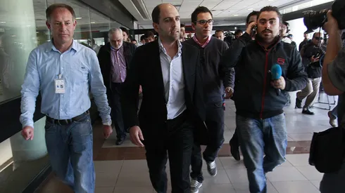 En noviembre de 2015 Jadue abandonó el país.