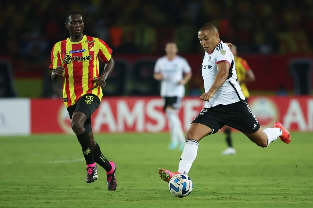Leandro Benegas ha sido poco aporte en la delantera del Cacique en este 2023. | Foto: Colo Colo.