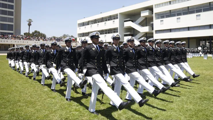 Escuela naval