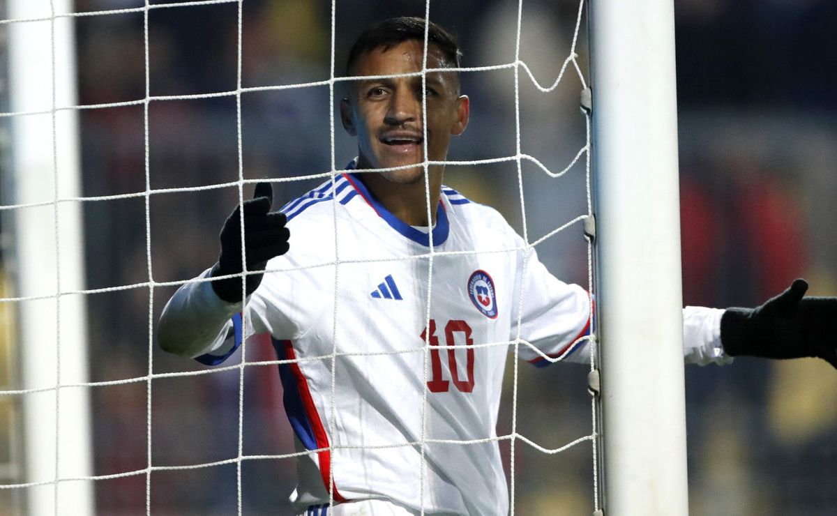 Chile se mantiene fuera del top 30 en el último ranking FIFA