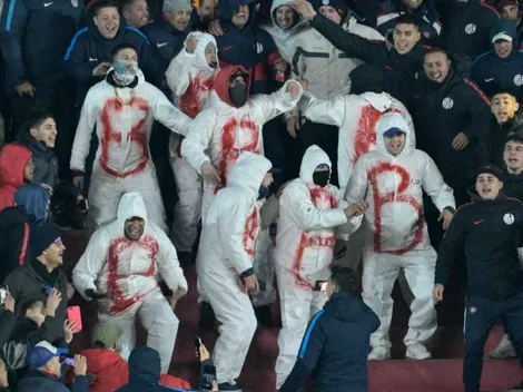 Hinchas argentinos se disfrazan para burlarse de Huracán