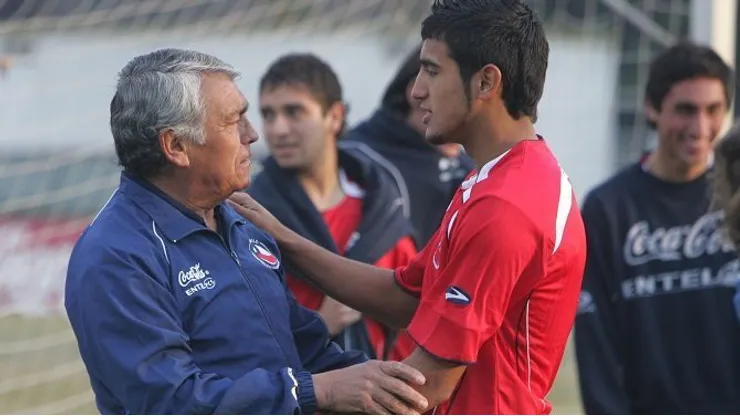 José Sulantay dirigió a Arturo Vidal en la Selección de Chile Sub 20 del 2007.