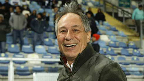 Cruzados llega a acuerdo con Holan: firmará su salida de la UC