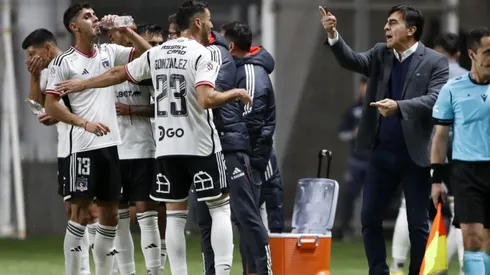 Luego de la paliza que Colo Colo sufrió ante América MG en Brasil, quedó evidenciada la distancia entre el plantel albo y Gustavo Quinteros.