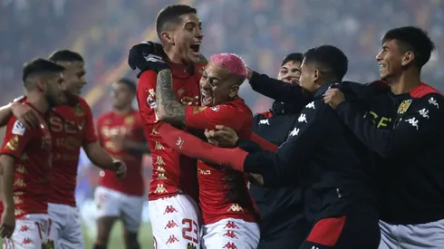 Unión Española sueña con la punta del torneo