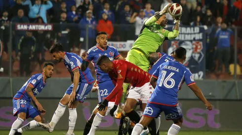 El defensor llama a levantarse tras la derrota.