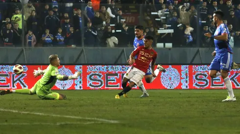 Unión manda a la lona a la U.