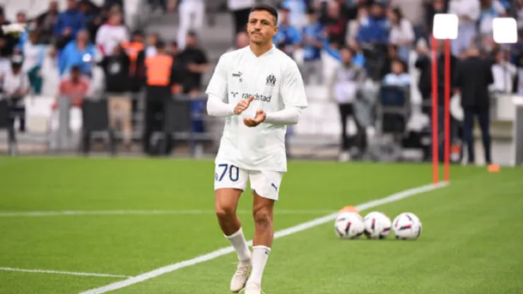 Alexis Sánchez rechazó dos ofertas del Olympique de Marsella, que se la jugó por el mismo delantero que reemplazó al tocopillano en el Arsenal.