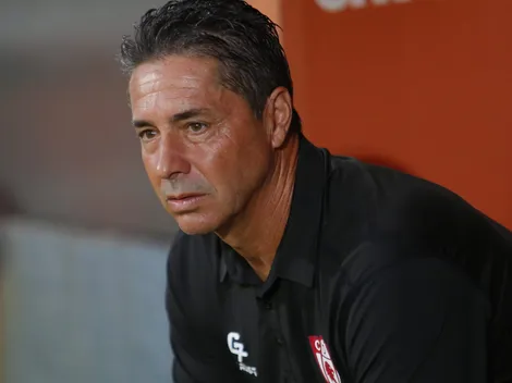 Copiapó en alerta por su DT: Héctor Almandoz es hospitalizado