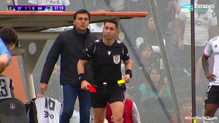 Flor de insulto: se le viene más castigo a Quinteros en Colo Colo.