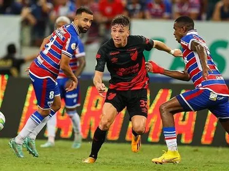 Adiós a Paranaense: Audax confirma el regreso de Arriagada