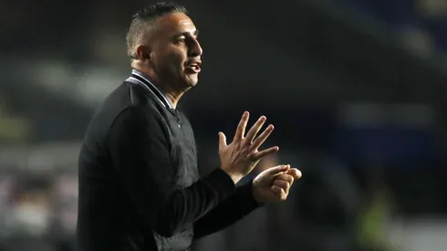 Jaime García confirmó dos marginados en Ñublense, aunque por distintas situaciones: Jorge Henríquez y el Pato Rubio.