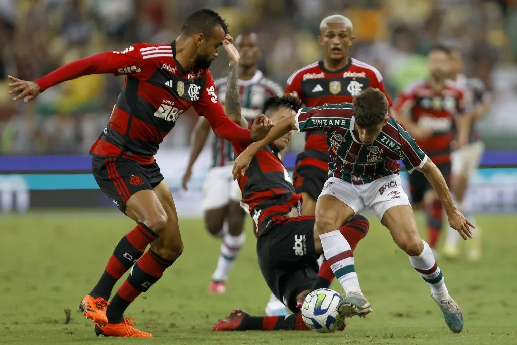 Erick Pulgar no jugará en el Flamengo ante Fluminense.  (Wagner Meier/Getty Images).