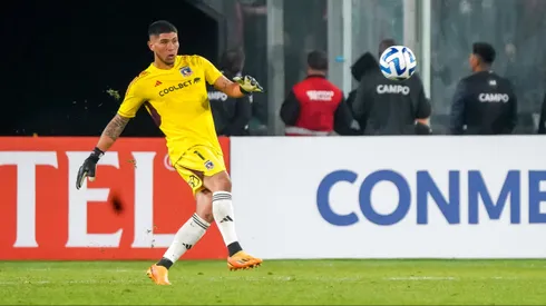 Cortés vuelve al arco de Colo Colo debido a la rotación que impone Quinteros