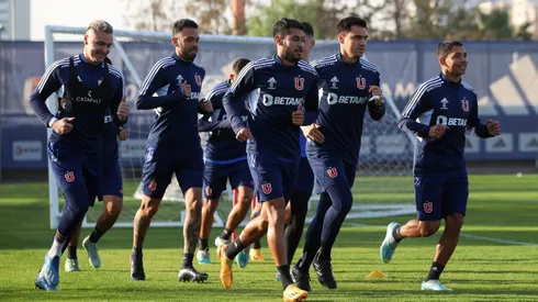 Universidad de Chile se juega la punta el lunes en Santa Laura.
