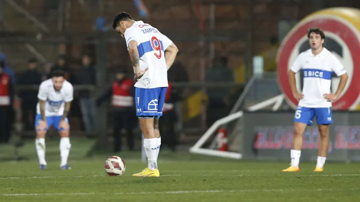 Juan Tagle lamentó el mal momento que viven en la UC.