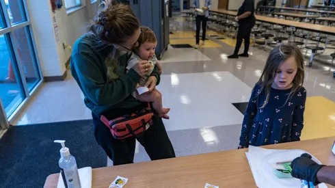 ¿Qué bonos puedo recibir si soy madre?