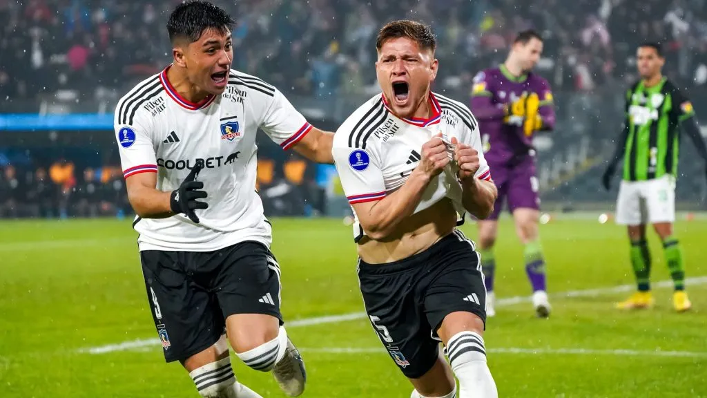 Leonardo Gil marcó un doblete y Colo Colo sueña con la clasificación en Copa Sudamericana. Foto: Guille Salazar, RedGol.