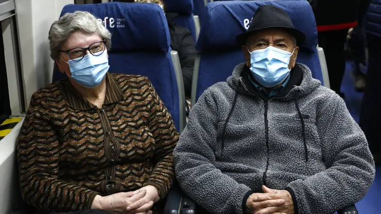 El beneficio para adultos mayores que reduce el precio del pasaje en metro, micro y tren