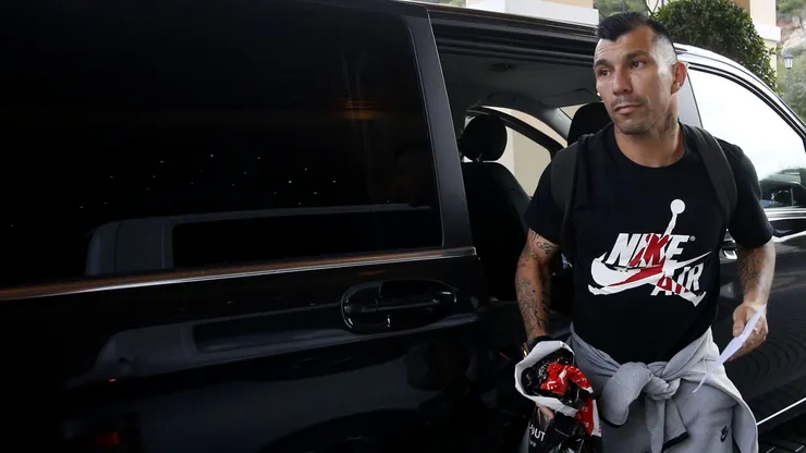 Gary Medel fue presentado en Vasco da Gama, donde tiene una misión durísima.