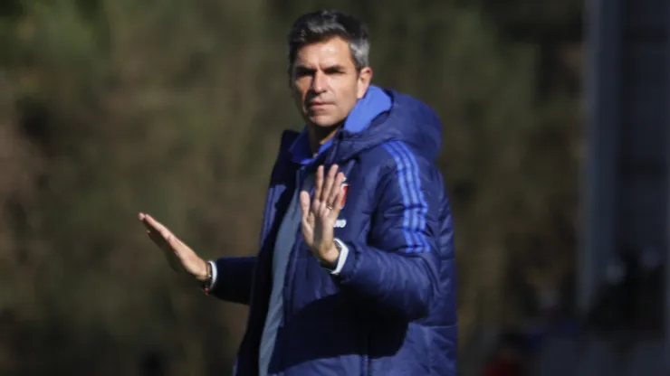 Algunos hinchas critican lo defensivo que es la U.