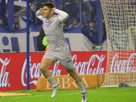 DT de Vélez le apunta al gol de Galdames que estalló la polémica