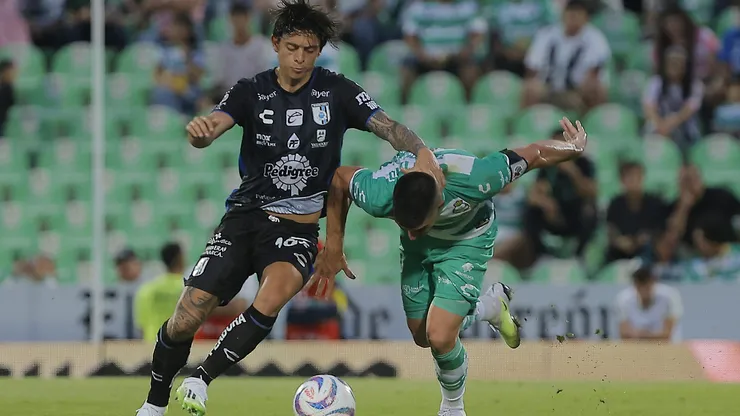 Joaquín Montecinos ha disputado 67' en la Liga MX con el Querétaro, que pospuso su partido contra el América de Diego Valdés.