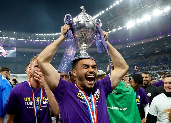 La Copa de Francia le dio a Gabriel Suazo la posibilidad de jugar la Europa League 2023-24. | Foto: Getty Images.