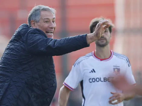 Holan saca la voz en inglés para exigir otro refuerzo