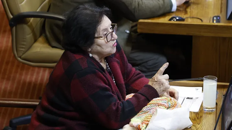 Doctora Cordero sigue trabajando pese desafuero