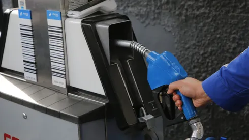 ¿Subió o bajó la bencina? Este es el valor de la gasolina en Chile.