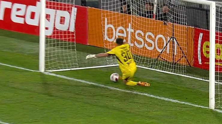 Pato Yáñez y el no gol de La Calera a Colo Colo.