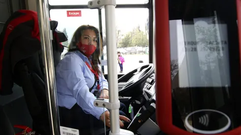Gobierno anunció plan para combatir la evasión en buses Red.