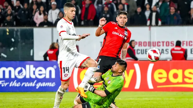Carlos Palacios anotó un triplete: Colo Colo venció 6-1 a Unión La Calera en la Copa Chile.