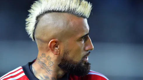 Arturo Vidal pudo ser compañero de Charles Aránguiz.
