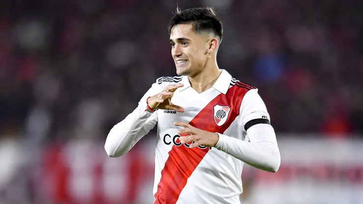 Solari dice que es más profesional en River