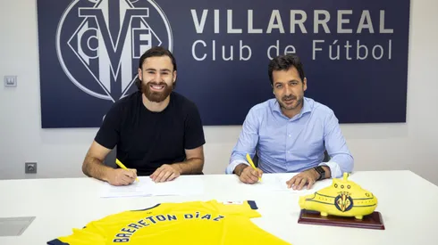 Anuncio oficial de Villarreal: Brereton refuerzo.