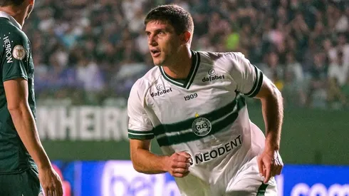 El defensor nacional marcó el segundo tanto de su equipo.