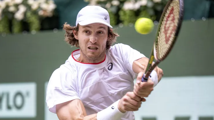 Jarry debutó con un triunfo en Wimbledon