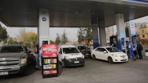 ¿Qué día suben los precios de la bencina?