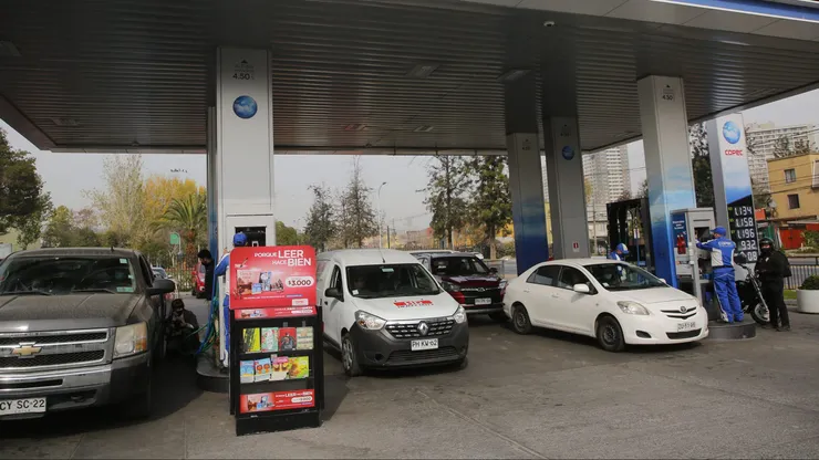 ¿Qué día suben los precios de la bencina?