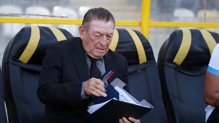 Hernán Clavito Godoy siempre ha tenido facilidad para decir lo que piensa, sin importarle a quién le moleste.